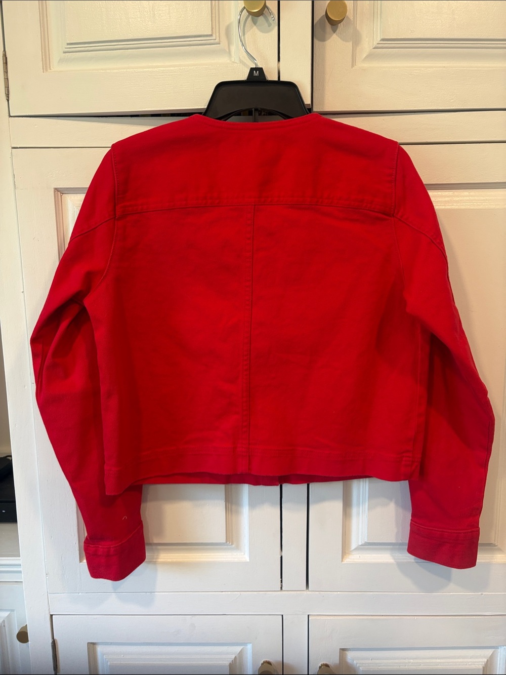 NEW Free Assembly Collarless Red Gold Button Short Denim Jacket - Picture 7 of 8